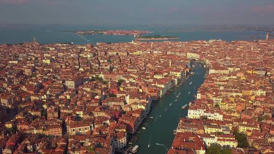 威尼斯城市和大运河鸟瞰