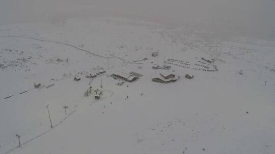 滑雪场的降雪视频素材模板下载