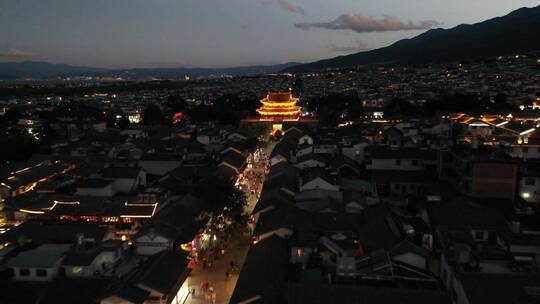 云南大理古城建筑夜景风光航拍