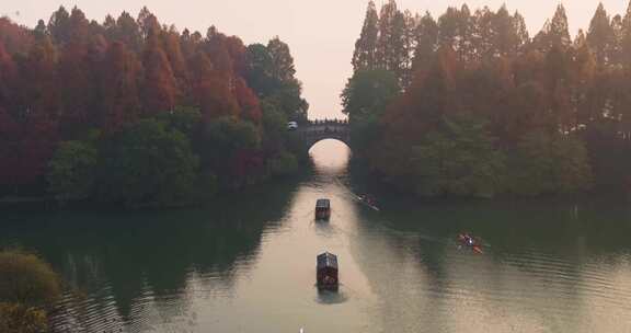 杭州西湖秋色茅家埠景区秋色风光