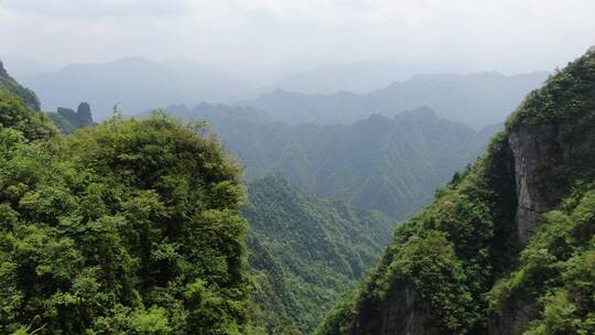 航拍湖南张家界奇峰怪石