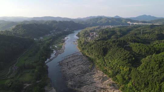 航拍祖国青山绿水河流