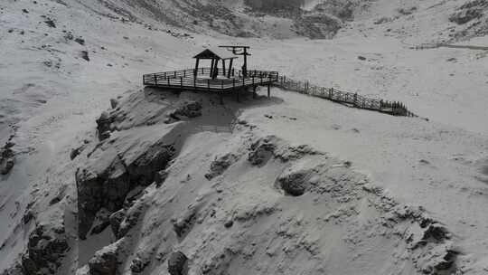 青藏高原海东互助北山景区雪山顶圣母天池