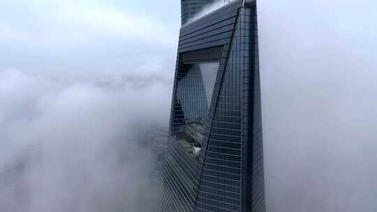 上海摩天大楼云雾环绕景象合集/多片段