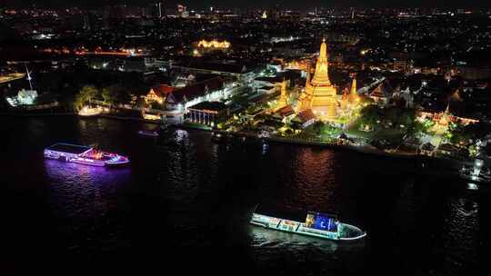 原创泰国曼谷湄南河郑王庙夜景航拍风光