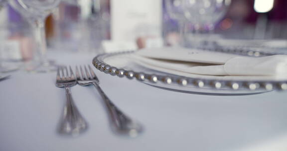 婚宴豪华装饰餐桌