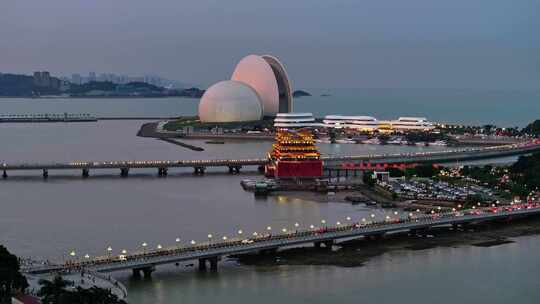 广州珠海日月贝大剧院情侣路海滩夜景航拍