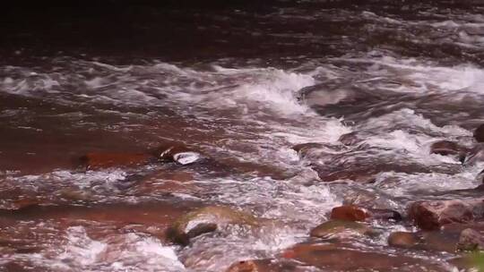 河流湍急流淌视频素材模板下载