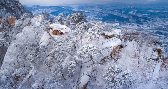 自然风光雪山雾凇