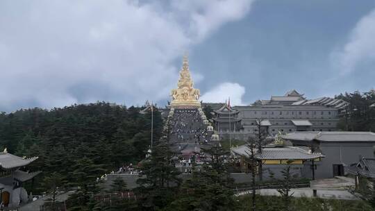 高清航拍四川峨眉山金顶万佛顶山脉