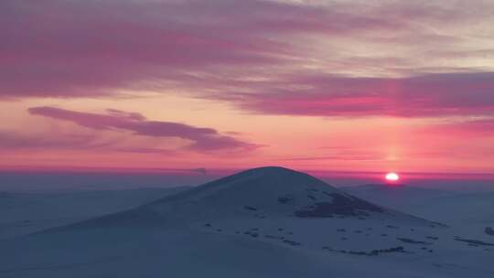 4K呼伦贝尔冬季雪原夕阳航拍5