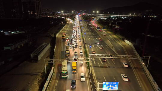 城市交通夜景车水马龙-立交桥高架路车流