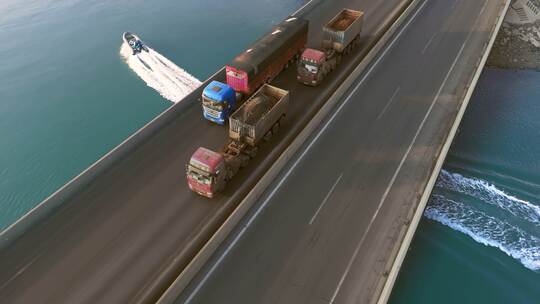 交通运输港口跨海大桥来往货车车流