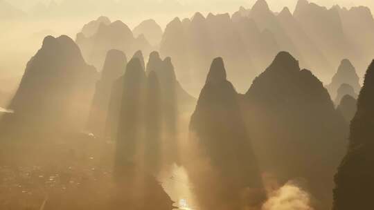 桂林山水喀斯特地貌风光