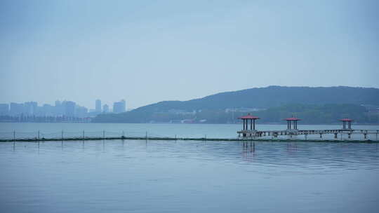 武汉东湖风景区听涛泳池