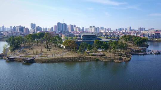 湖南岳阳城市风光航拍视频