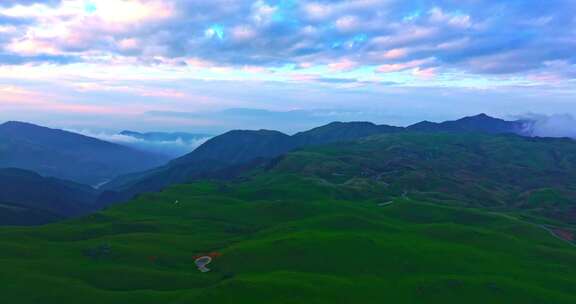 云南自然风光大山山上景观高山峡谷