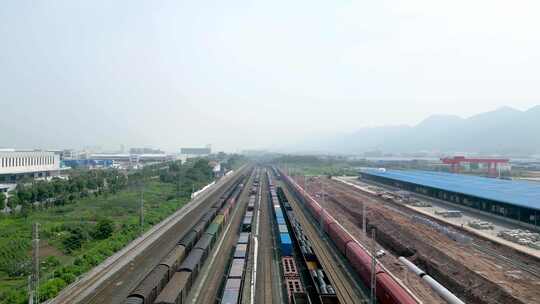 重庆渝新欧物流园铁路运输航拍4K视频素材模板下载
