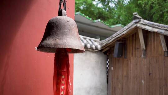 寺庙房檐风铃 惊鸟铃视频素材模板下载