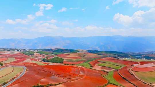 云南昆明东川红土地大地云朵大范围航拍延时