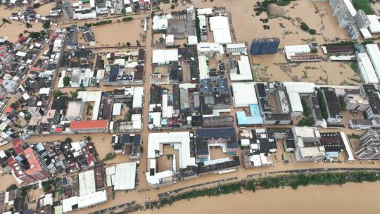 城镇洪水淹没航拍山洪水灾自然灾害极端天气