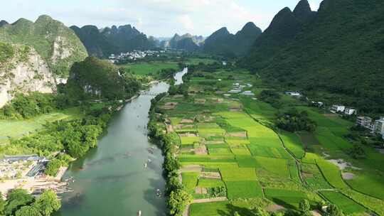 航拍桂林阳朔遇龙河自然风光竹筏漂流