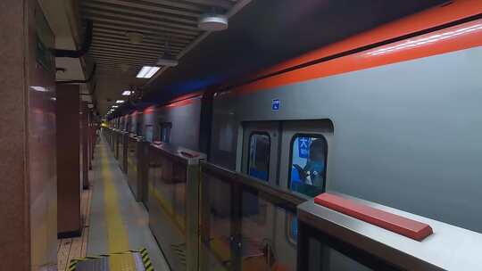 北京地铁一号线视频素材模板下载