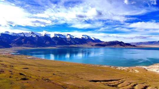 航拍西藏那曲尼玛当穹错盐湖文部乡视频素材模板下载