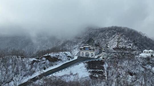 白云山雪景云海山峰航拍