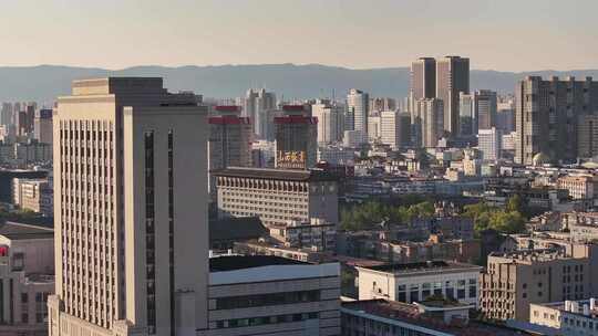 太原迎泽大街航拍城市风光