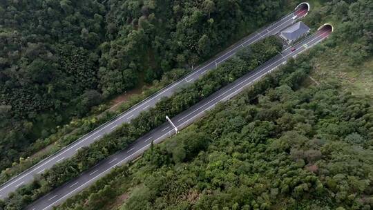 高清航拍隧道高速公路