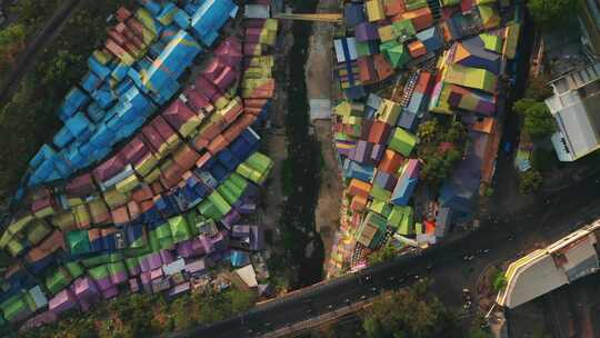 Kampung Warna Warni