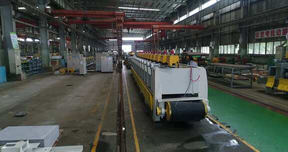 工厂内部生产线场景