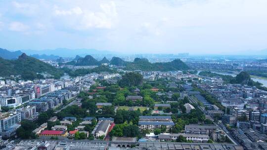 桂林独秀峰王城景区靖江王府航拍市区全景