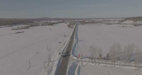 大兴安岭冬季冰雪道路