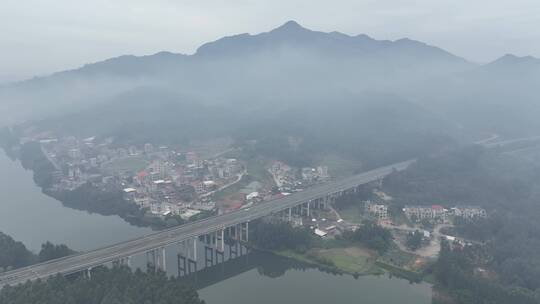 雨后农村最美生态乡村振兴农村自然山水风景