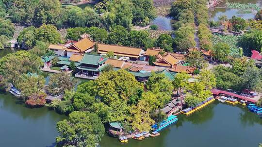 云南昆明翠湖公园航拍城市风景