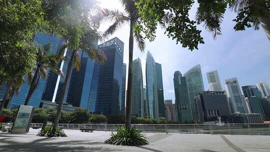 滨海湾和新加坡的摩天大楼