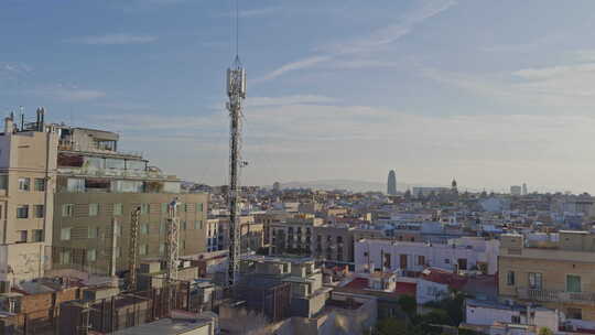 巴塞罗那天际线从市中心的高处拍摄