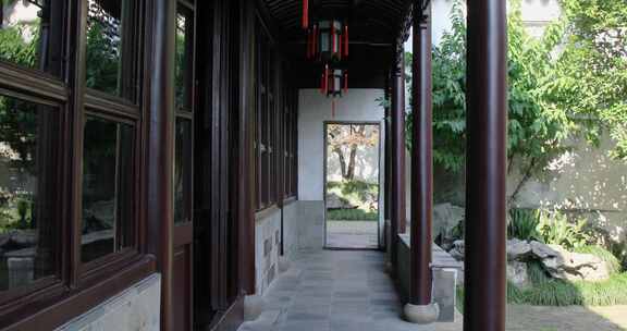 私家园林典雅的走廊 苏州网师园建筑设计