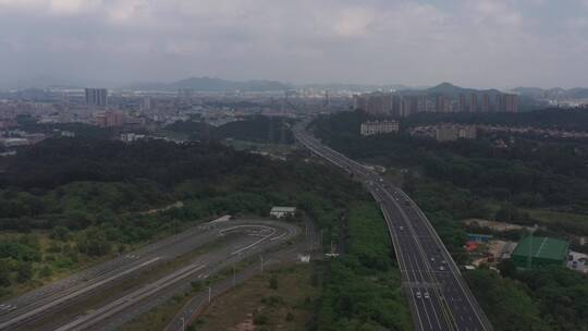 航拍深圳城市道路交通