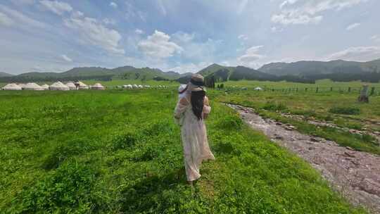 新疆伊犁那拉提草原旅拍