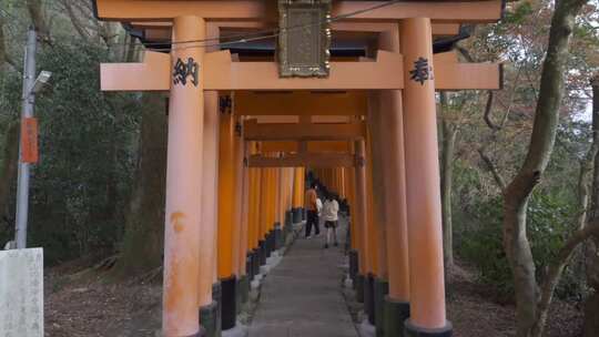 日本人街拥挤