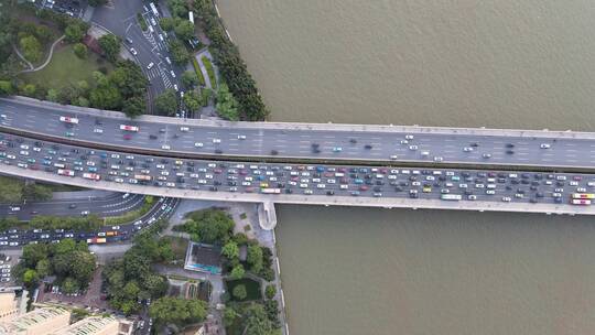 航拍广州大桥交通
