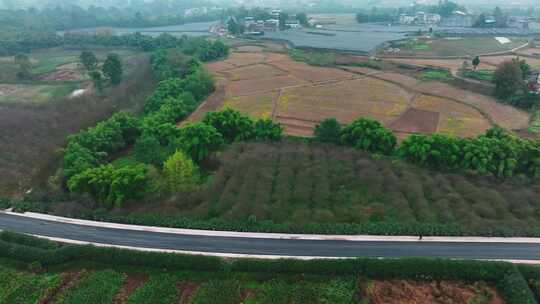 航拍乡村田野公路