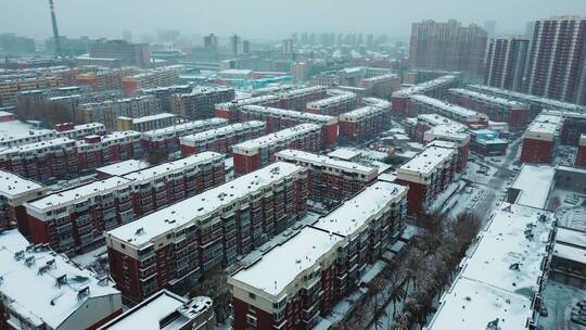 航拍城市雪景