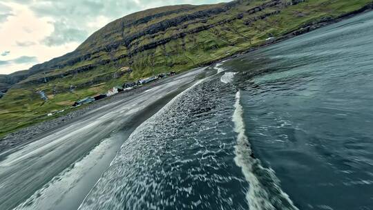 FPV穿越机无人机航拍海浪冲击海滩海岸群岛6视频素材模板下载