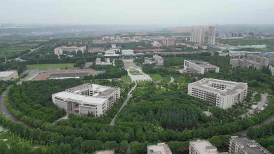 西安财经大学长安校区校园环境空景4K航拍