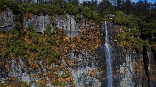 高清实拍眉山洪雅瓦屋山森林瀑布