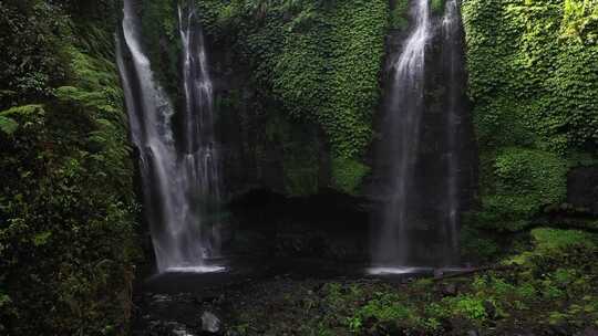 山川 瀑布 清凉山谷